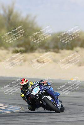 media/Dec-07-2025-CVMA (Sun) [[3e7d2de5dc]]/Race 8-Middleweight Shootout/